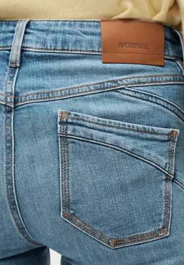 Короткие джинсы