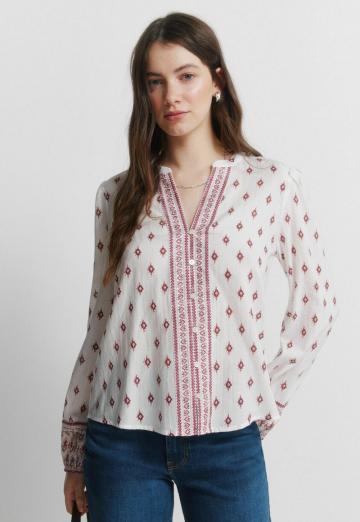 Блузка