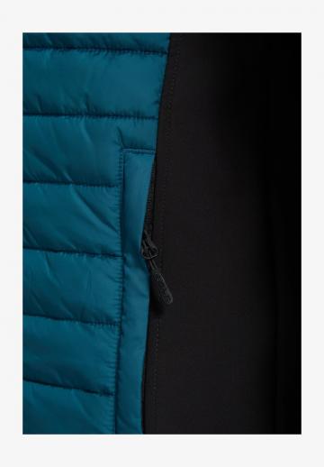 Спортивная куртка