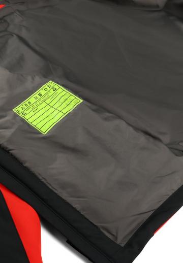 Спортивная куртка