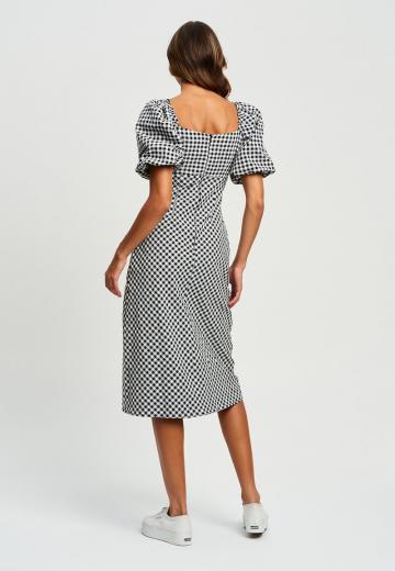 Летнее платье