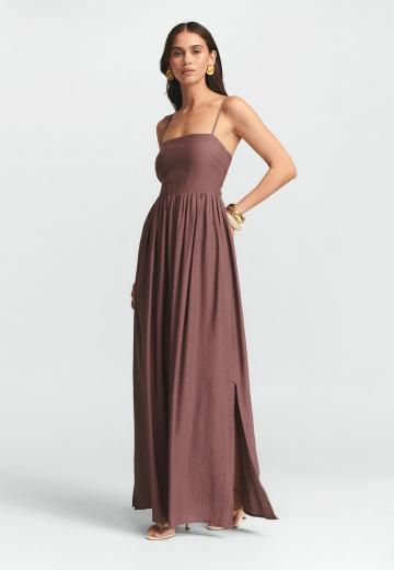 Платье без бретелек