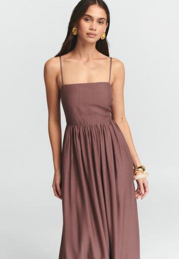 Платье без бретелек