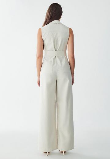 Джинсовый комбинезон