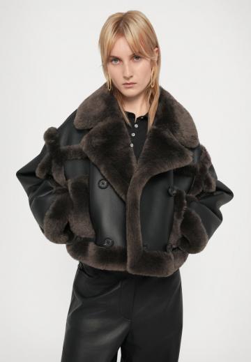 Короткая куртка