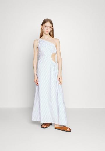 Пляжное платье