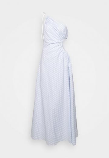 Пляжное платье