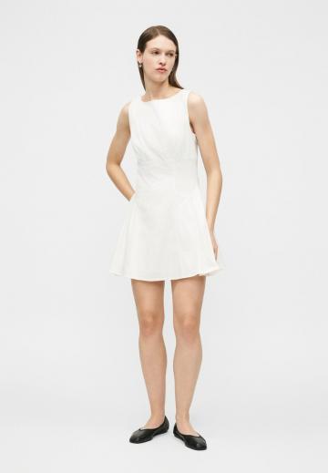 Короткое платье