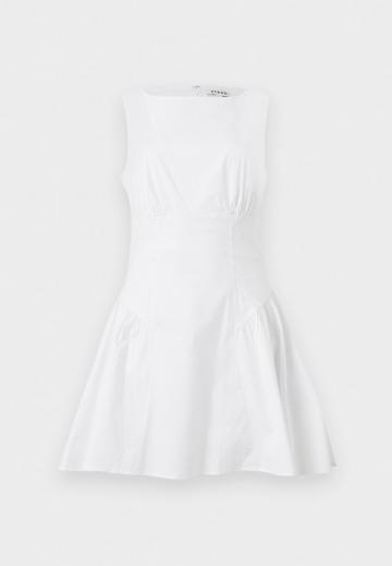 Короткое платье