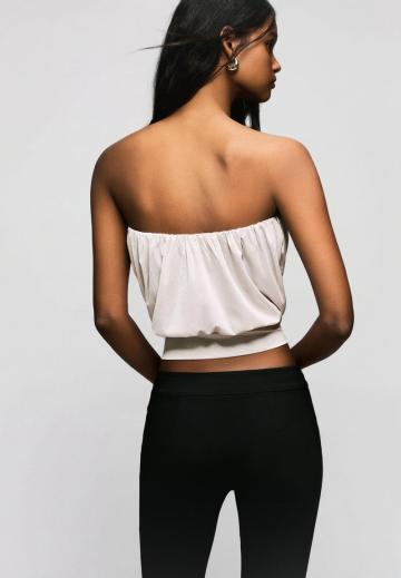 Топ без бретелек