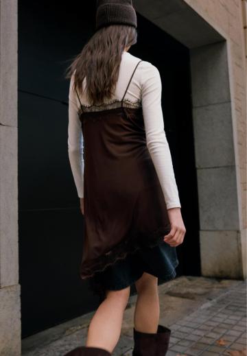 Короткое платье