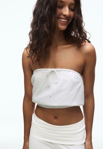 Топ без бретелек