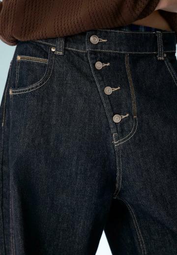 Свободные джинсы