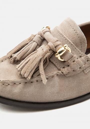 Полуботинки