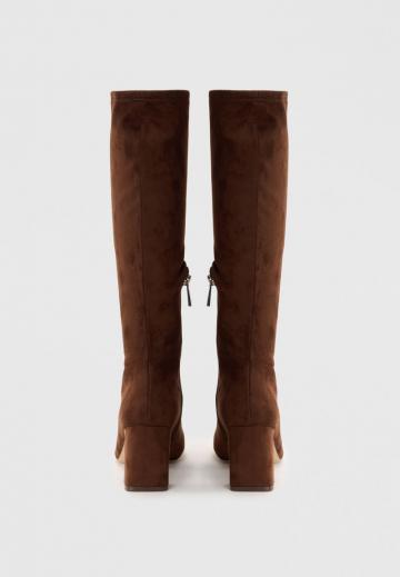 Высокие сапоги