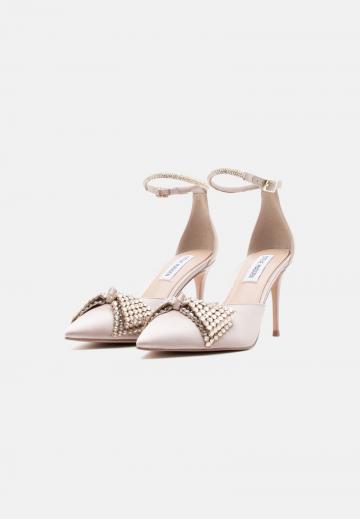 Туфли на высоком каблуке