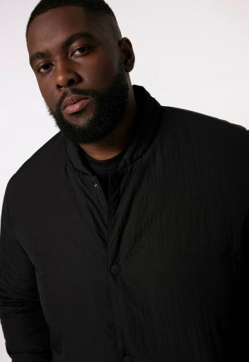 Куртка бомбер