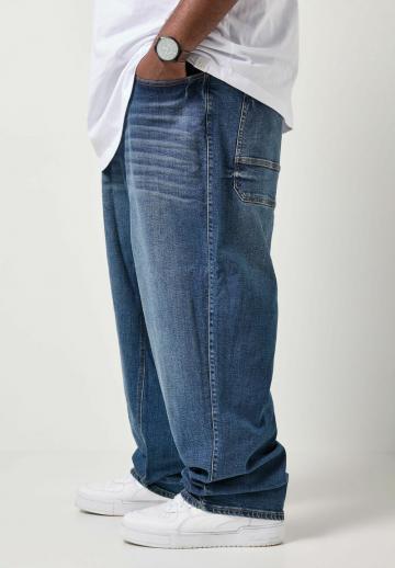 Свободные джинсы