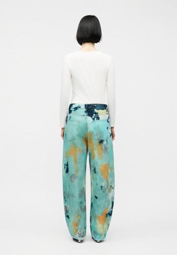 Свободные джинсы