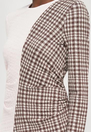 Короткое платье