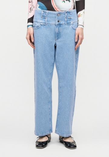 Прямые джинсы