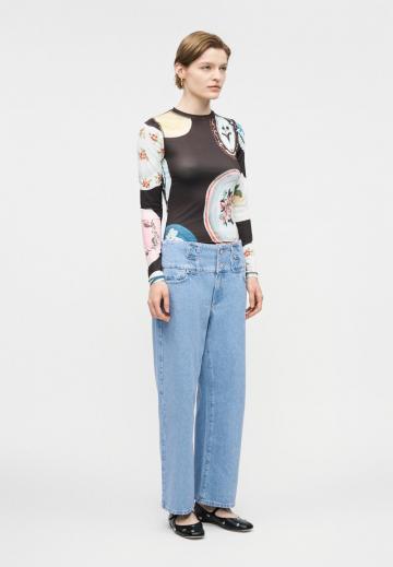 Прямые джинсы