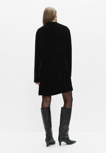 Короткое платье