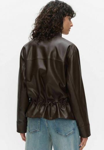 Кожаная куртка