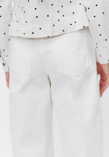 Свободные джинсы