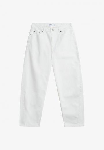 Свободные джинсы