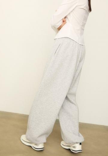 Спортивные штаны