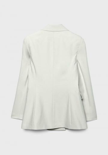 Короткое пальто