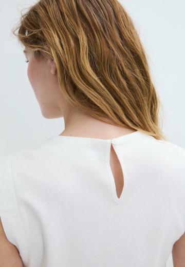 Блузка без рукавов