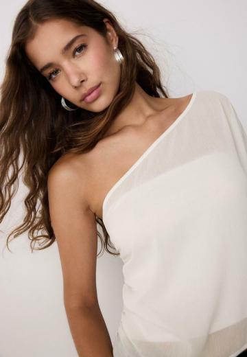 Топ на одно плечо