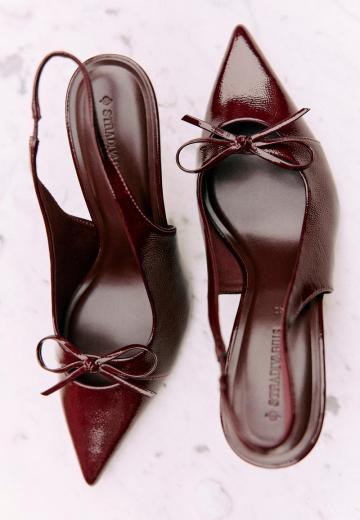 Туфли на высоком каблуке