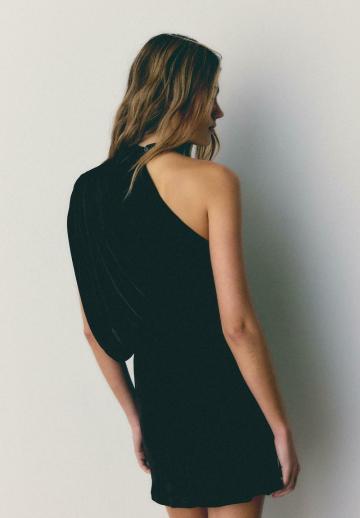 Платье футляр