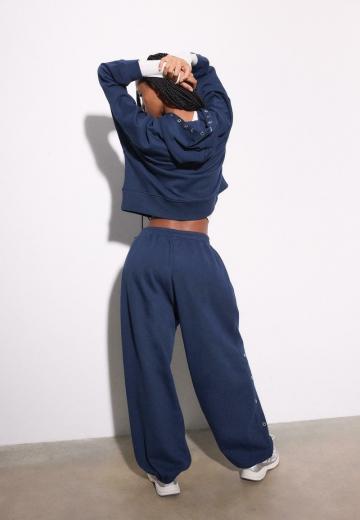 Спортивные штаны