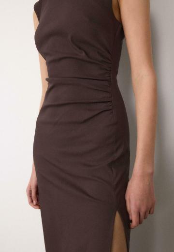 Платье футляр