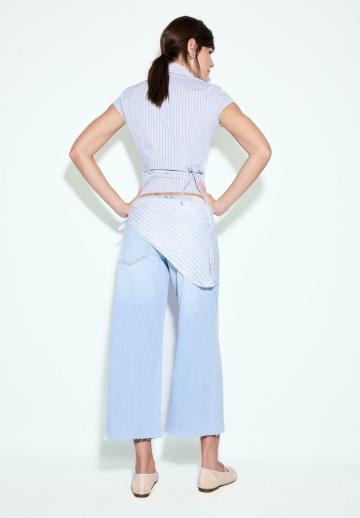 Короткие джинсы