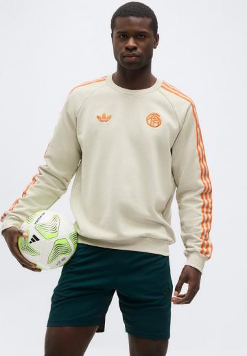 Спортивная кофта