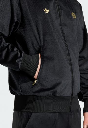 Спортивная куртка