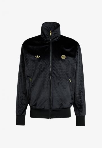 Спортивная куртка