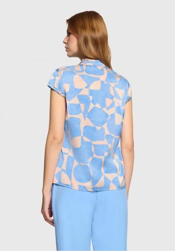 Атласная блузка