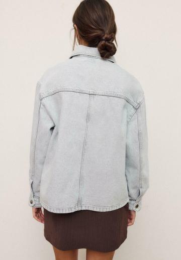 Джинсовая куртка