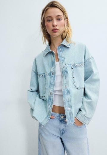 Джинсовая куртка