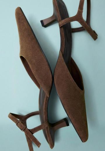 Туфли с ремешком