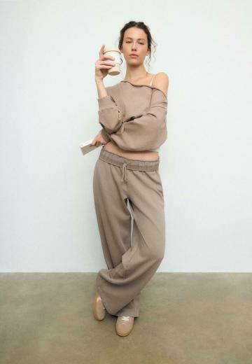 Спортивные штаны