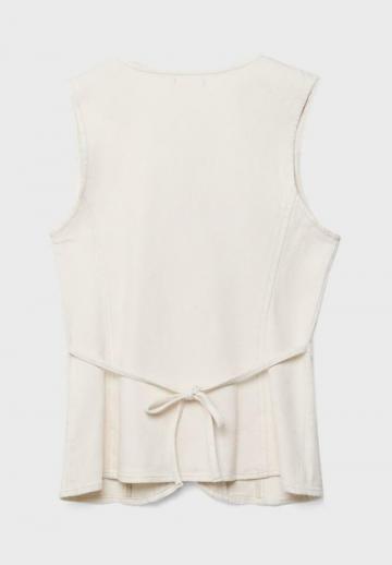 Джинсовая жилетка