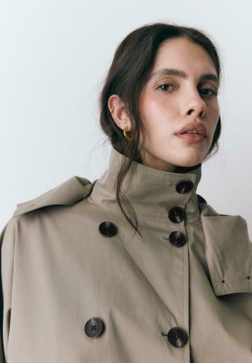 Куртка с накладнымит карманами