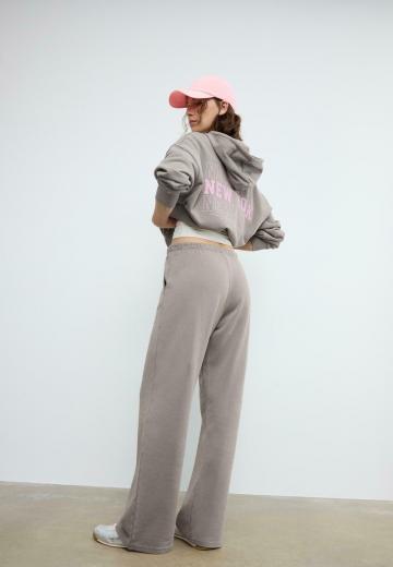 Спортивные штаны